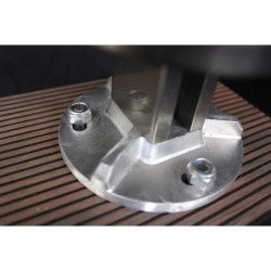 Poteau garde corps sur platine