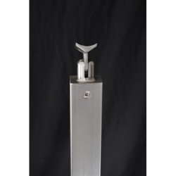 Poteau garde corps sur platine